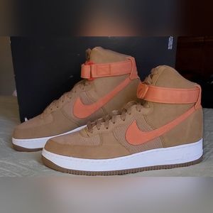 Nike Air Force 1 High 07 LX